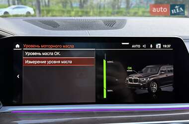 Внедорожник / Кроссовер BMW X7 2021 в 