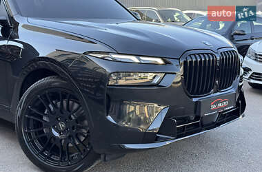 Внедорожник / Кроссовер BMW X7 2023 в 