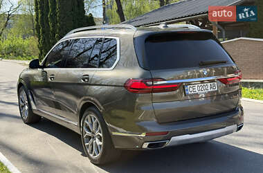 Позашляховик / Кросовер BMW X7 2020 в 