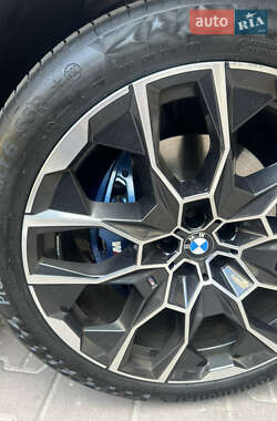 Внедорожник / Кроссовер BMW X7 2022 в 
