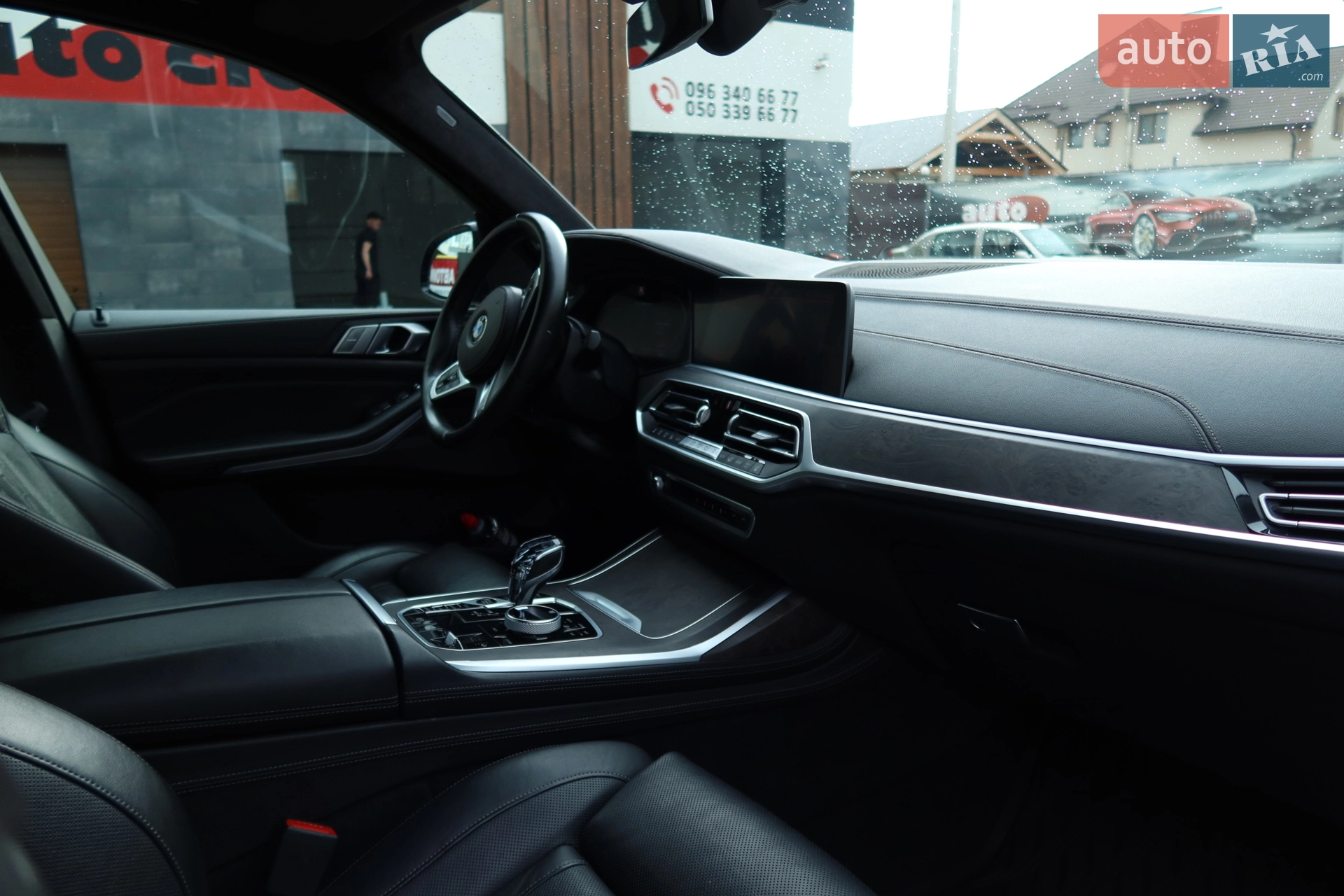 2020 BMW X7 - мініатюра 9
