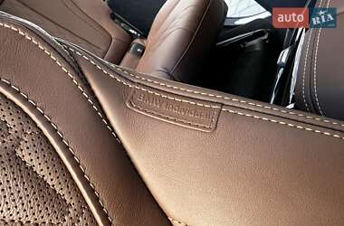 Позашляховик / Кросовер BMW X7 2024 в 