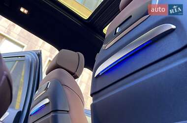 Позашляховик / Кросовер BMW X7 2024 в 