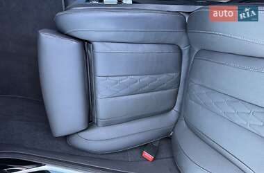 Внедорожник / Кроссовер BMW X7 2022 в 