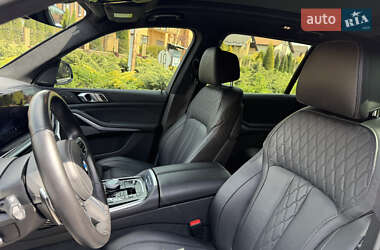 Внедорожник / Кроссовер BMW X7 2023 в 
