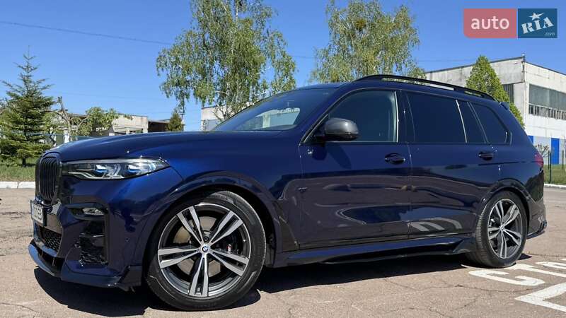 Позашляховик / Кросовер BMW X7 2022 в Житомирі фото 17 Позашляховик / Кросовер BMW X7 2022 в Житомирі