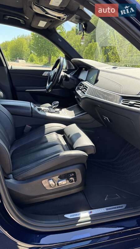Позашляховик / Кросовер BMW X7 2022 в Житомирі фото 48 Позашляховик / Кросовер BMW X7 2022 в Житомирі