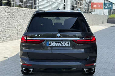 Внедорожник / Кроссовер BMW X7 2019 в 
