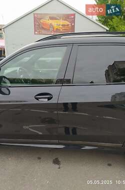Внедорожник / Кроссовер BMW X7 2021 в 