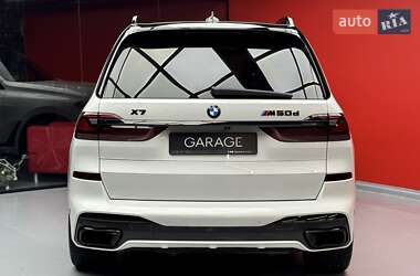 Позашляховик / Кросовер BMW X7 2020 в 