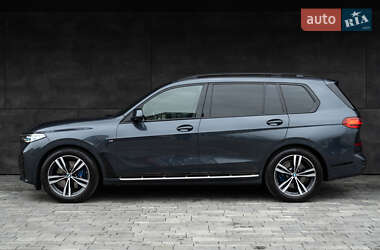 Внедорожник / Кроссовер BMW X7 2021 в Киеве