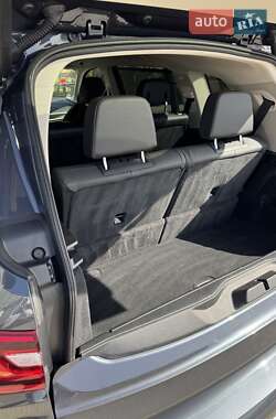 Внедорожник / Кроссовер BMW X7 2020 в 
