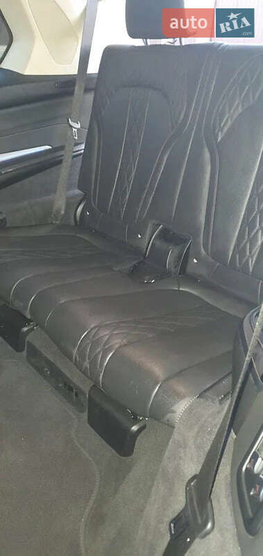 Позашляховик / Кросовер BMW X7 2023 в Києві