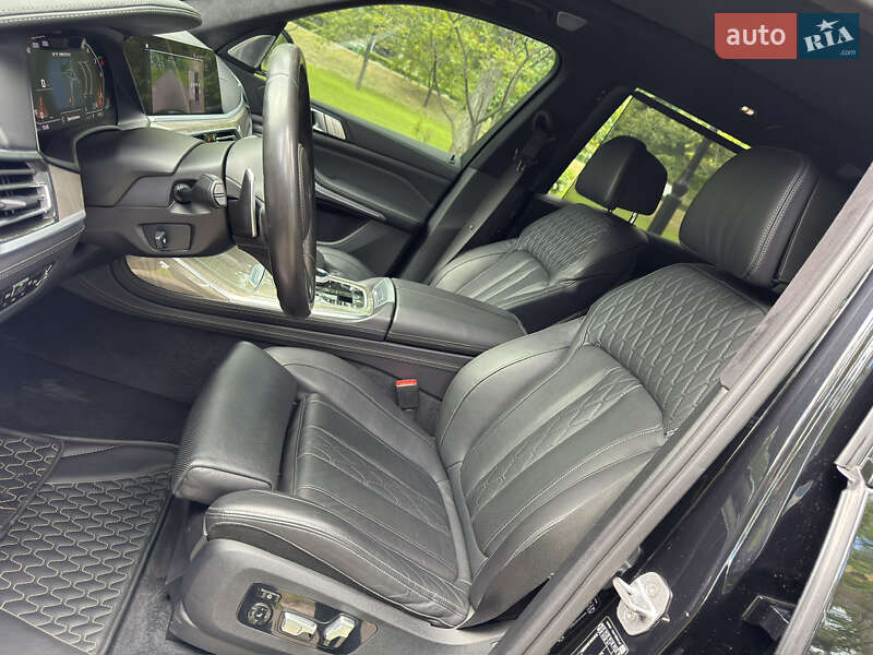 Позашляховик / Кросовер BMW X7 2019 в Києві