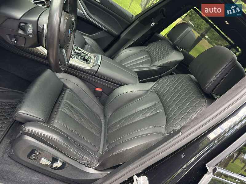 Позашляховик / Кросовер BMW X7 2019 в Києві