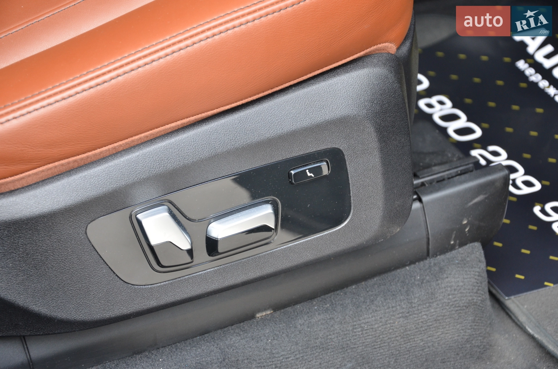 2020 BMW X7 - мініатюра 69