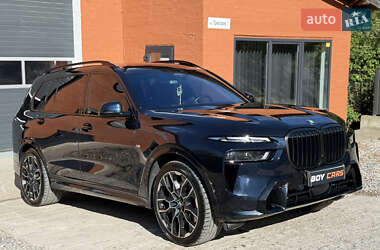 Внедорожник / Кроссовер BMW X7 2022 в Ивано-Франковске