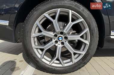 Внедорожник / Кроссовер BMW X7 2020 в 