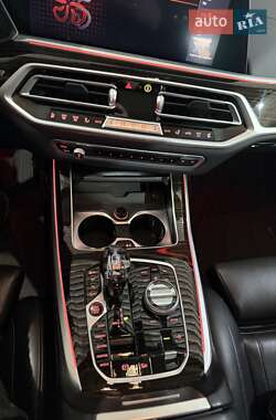 Внедорожник / Кроссовер BMW X7 2020 в 