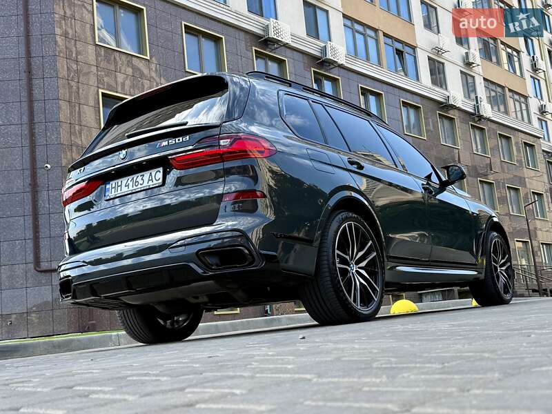 Внедорожник / Кроссовер BMW X7 2021 в Одессе