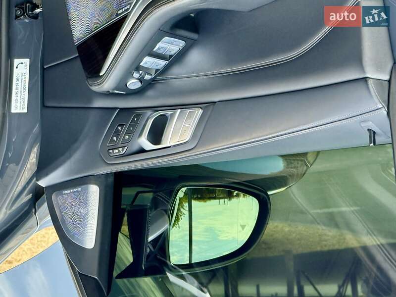Внедорожник / Кроссовер BMW X7 2021 в Одессе