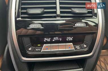 Внедорожник / Кроссовер BMW X7 2020 в 