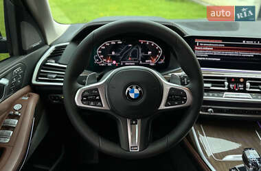 Позашляховик / Кросовер BMW X7 2019 в 