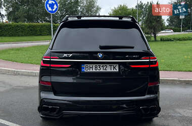 Позашляховик / Кросовер BMW X7 2019 в 