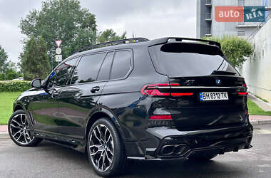 Позашляховик / Кросовер BMW X7 2019 в 