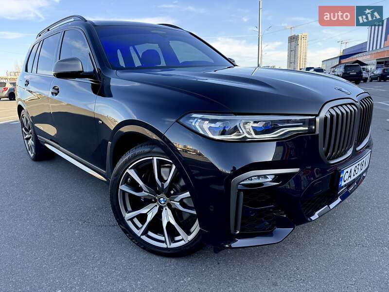 BMW X7 2022