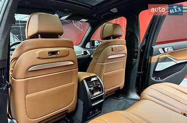 Внедорожник / Кроссовер BMW X7 2025 в 
