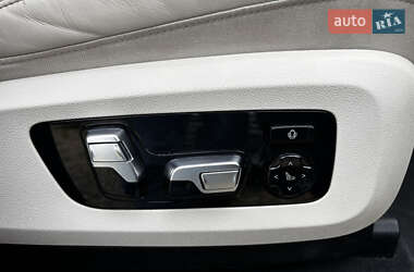 Внедорожник / Кроссовер BMW X7 2020 в 