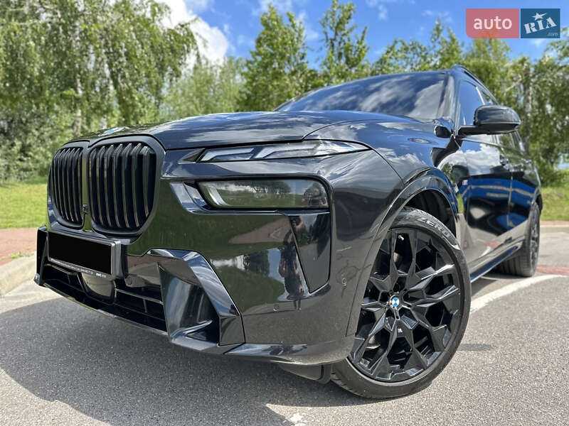 Внедорожник / Кроссовер BMW X7 2024 в Киеве