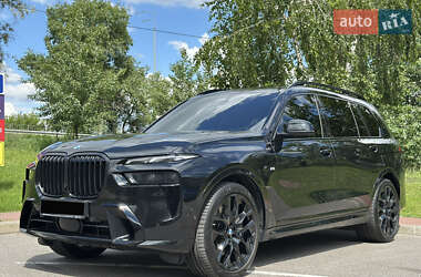 Внедорожник / Кроссовер BMW X7 2024 в 