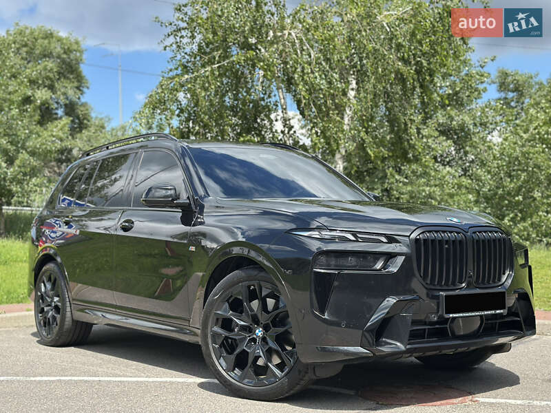 Внедорожник / Кроссовер BMW X7 2024 в Киеве