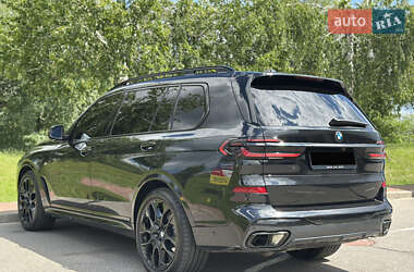 Внедорожник / Кроссовер BMW X7 2024 в 