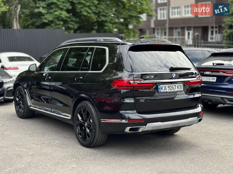 Позашляховик / Кросовер BMW X7 2020 в Києві