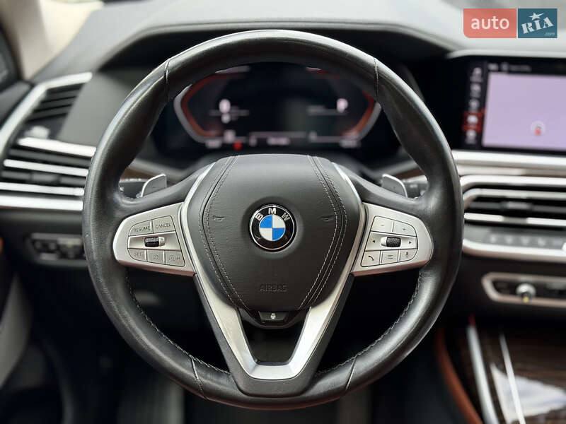 Позашляховик / Кросовер BMW X7 2020 в Києві