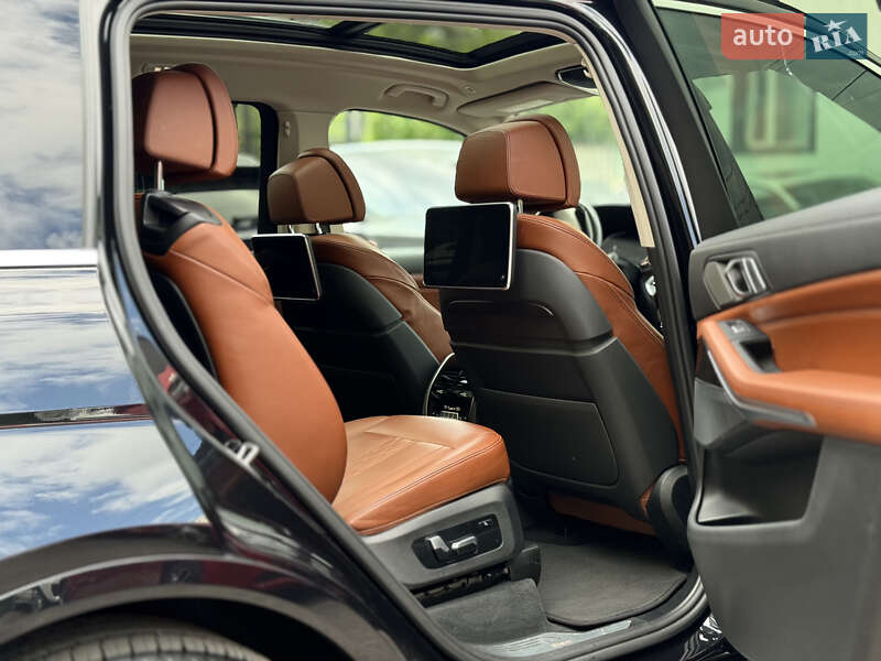 Позашляховик / Кросовер BMW X7 2020 в Києві