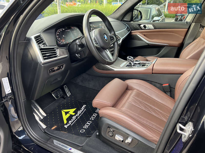 Позашляховик / Кросовер BMW X7 2021 в Києві