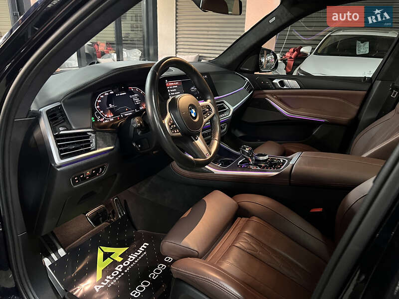 Позашляховик / Кросовер BMW X7 2021 в Києві