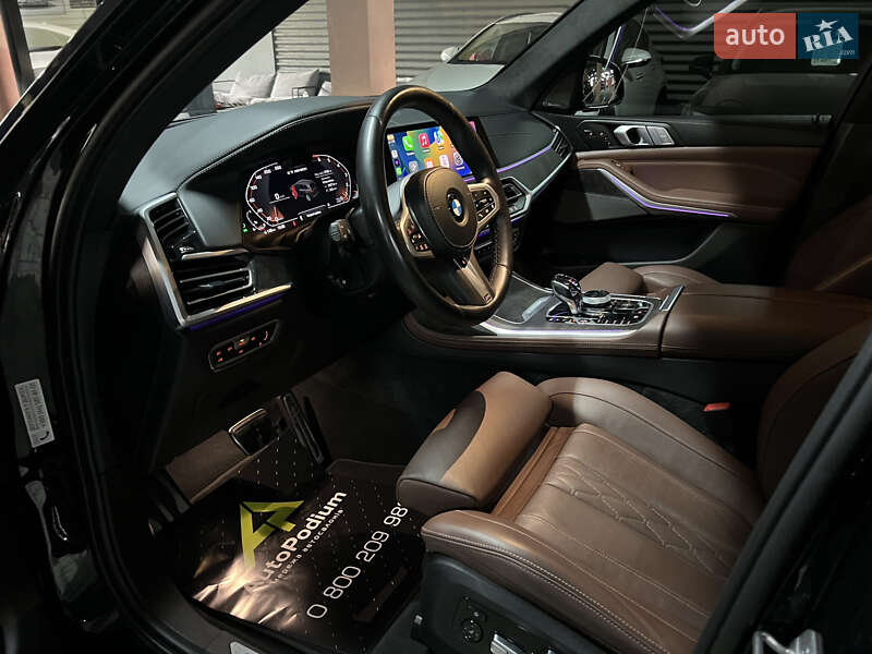 Позашляховик / Кросовер BMW X7 2021 в Києві