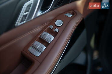 Внедорожник / Кроссовер BMW X7 2019 в 