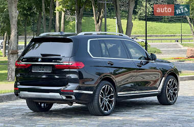 Внедорожник / Кроссовер BMW X7 2019 в 