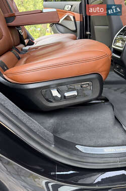 Внедорожник / Кроссовер BMW X7 2019 в 