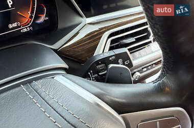 Внедорожник / Кроссовер BMW X7 2019 в 