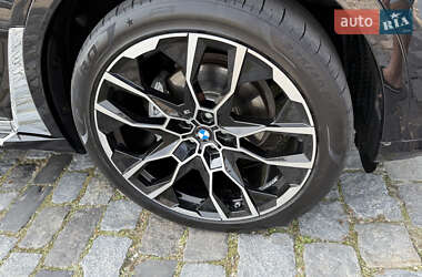 Внедорожник / Кроссовер BMW X7 2019 в 