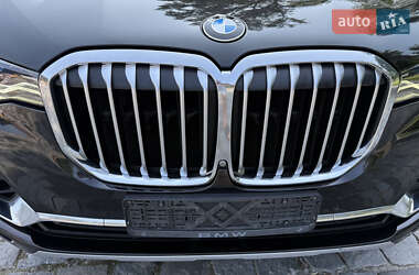 Внедорожник / Кроссовер BMW X7 2019 в 