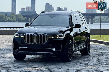 Внедорожник / Кроссовер BMW X7 2019 в 