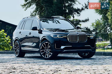 Внедорожник / Кроссовер BMW X7 2019 в 